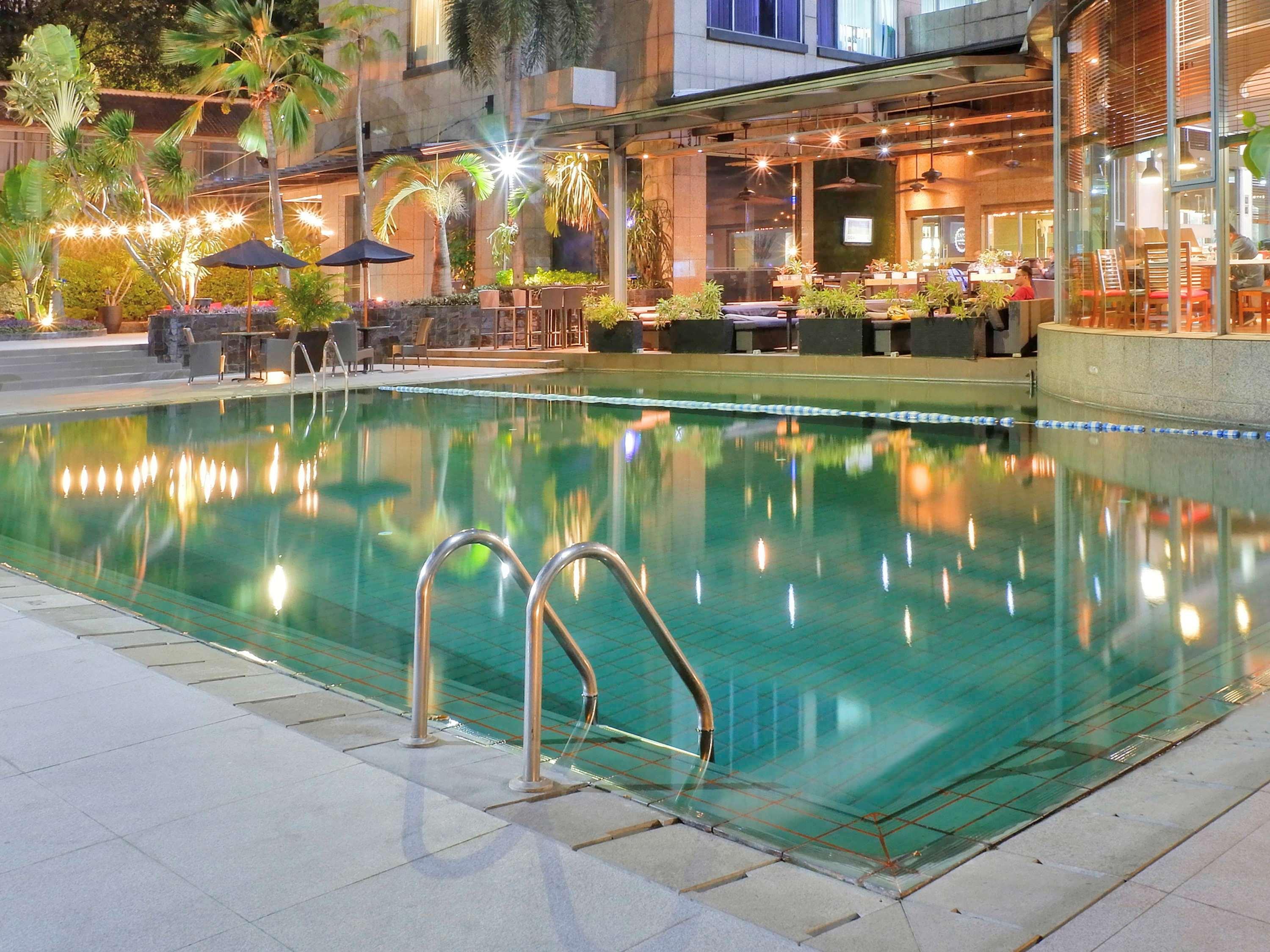 Hotel Kimaya Slipi Jakarta By Harris Екстериор снимка