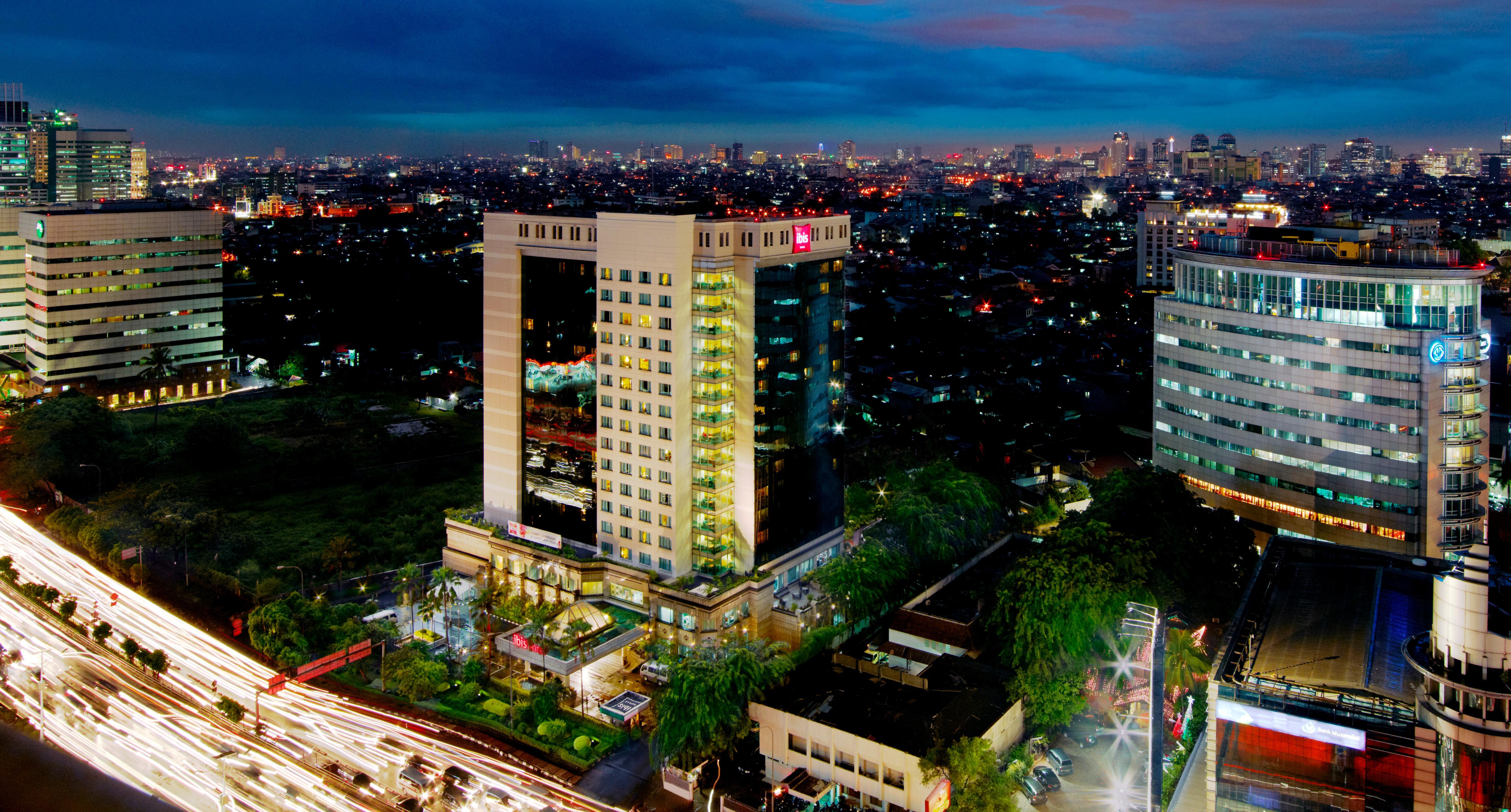 Hotel Kimaya Slipi Jakarta By Harris Екстериор снимка
