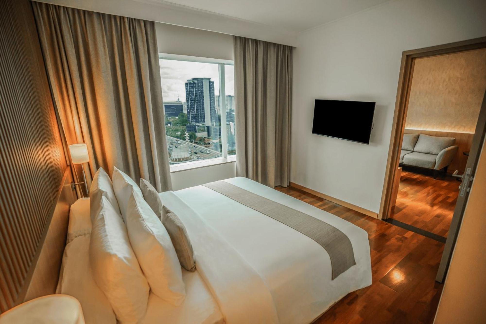 Hotel Kimaya Slipi Jakarta By Harris Екстериор снимка